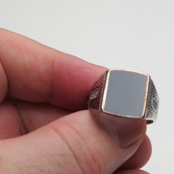 *925 Sterling Silver Diamond & Onyx Men's Ring